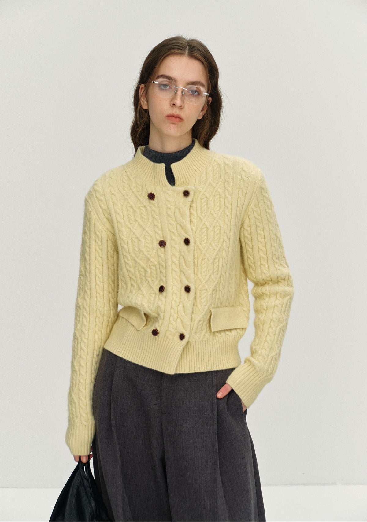 cllomagy-yellow-stand-collar-knit-cardigan-02